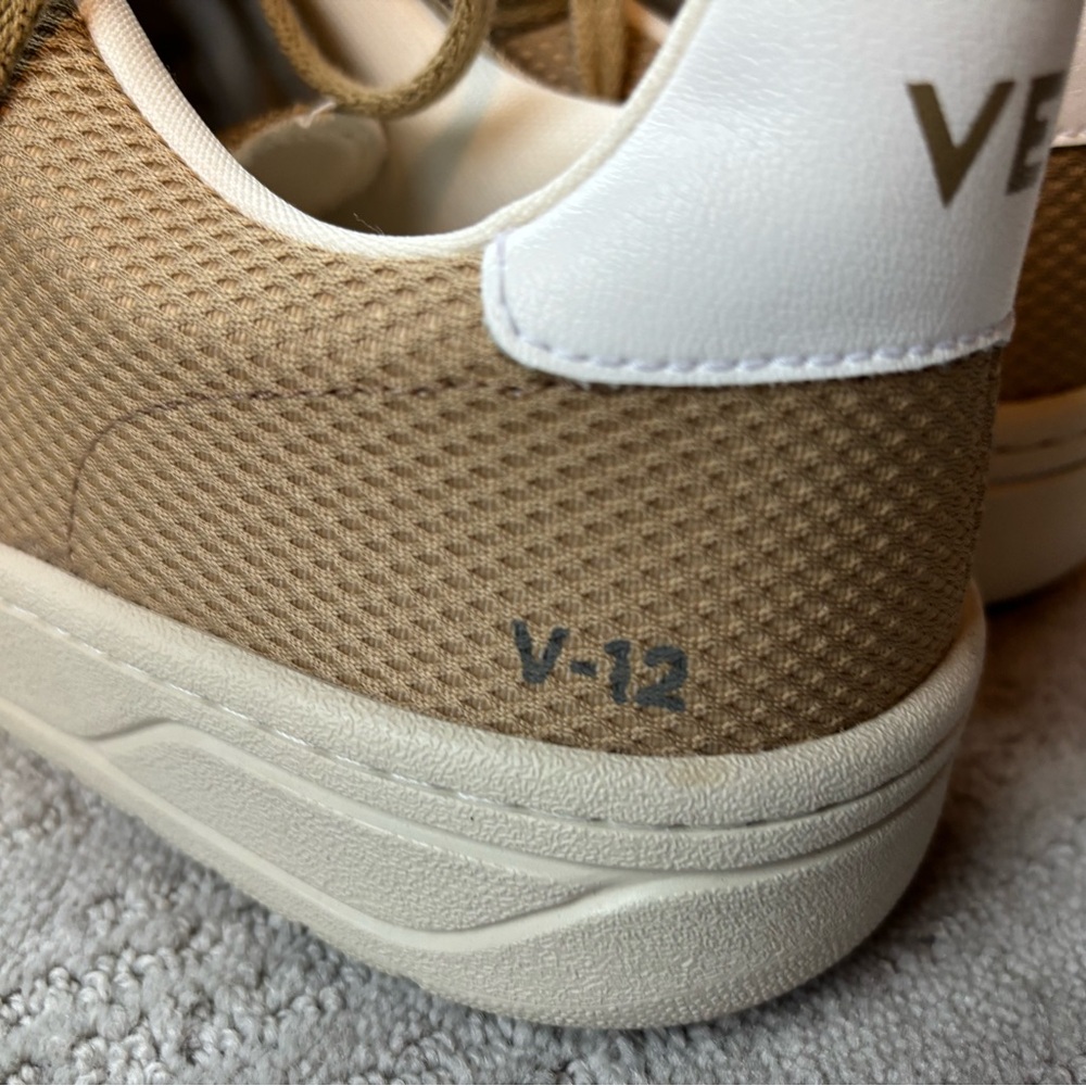 Veja Tan and White Men's Sneakers - Picture 8 of 16